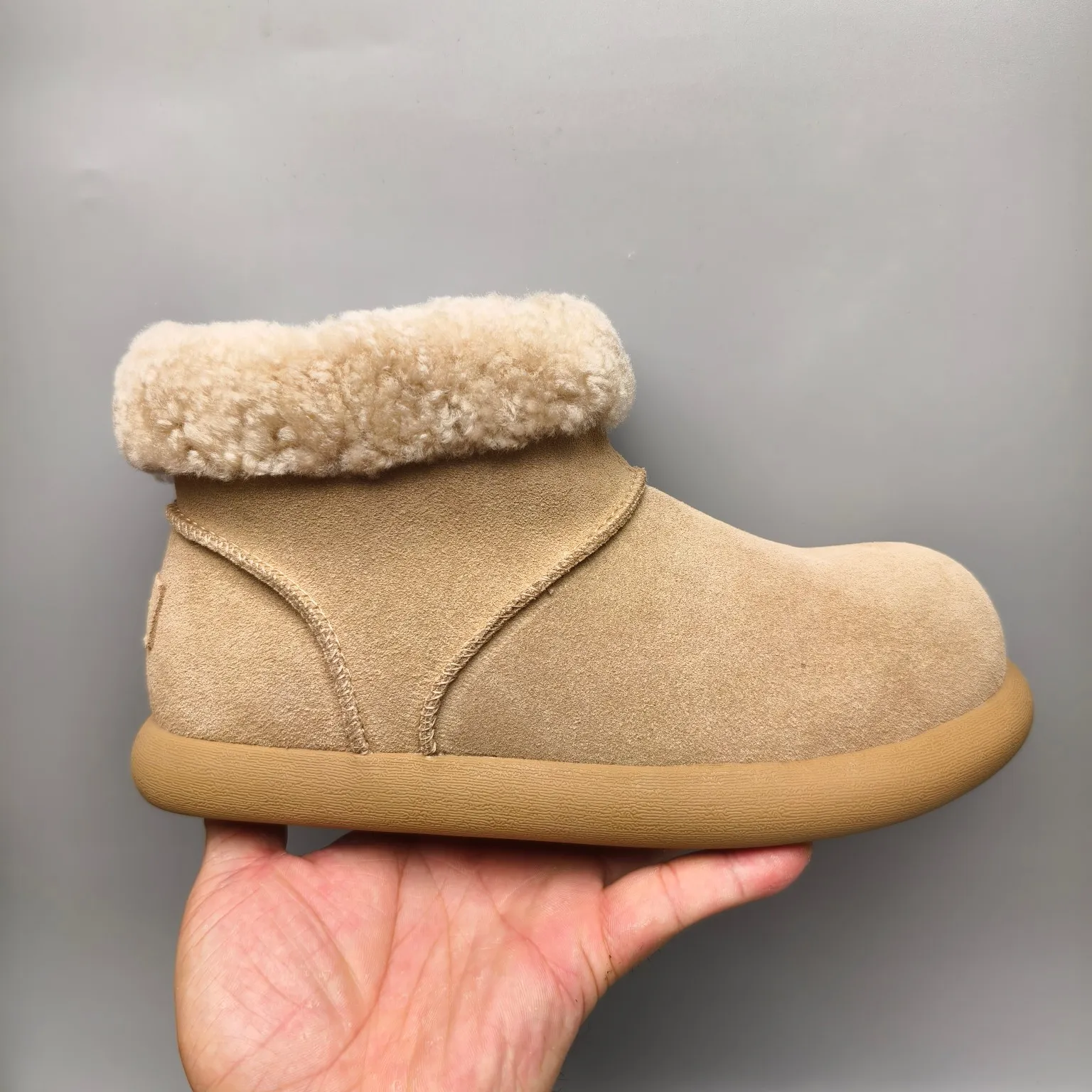 💰540 UGG sheepskin all-in-one snow boots 1618-5 rubber wear-resistant sole casual shoes Color: Gray Maroon Sand Matching size: 35-40